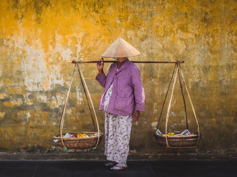 The Power of Community Support for Small Businesses: Thriving Together